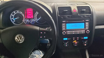Golf V R32 - 14