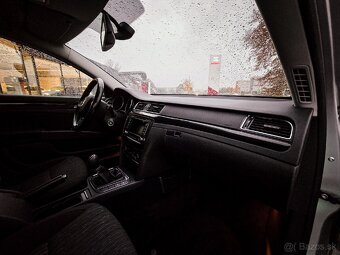 Škoda Superb 2014 2.0 TDI - 14
