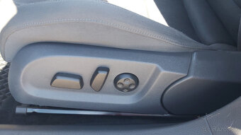 Golf V R32 - 14