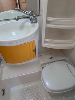 Dethleffs Camper 440 ako nový - 14