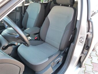 Volkswagen Golf e Automat  Elektrický - dojazd ca 150  - 14