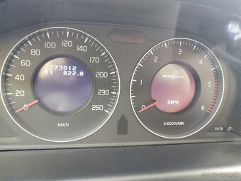 Volvo XC60 2.4D D5 M6 AWD Summum - 14