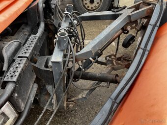 MB UNIMOG U 300 4X4 - 14
