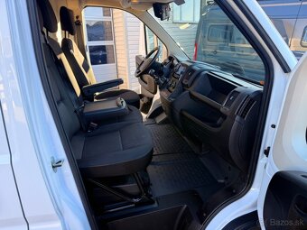 PEUGEOT BOXER L4H2 140 PS TOP STAV 14000KM - 14