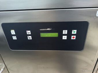 Tunelová umývačka riadu Zanussi RT 270 HD E - 14