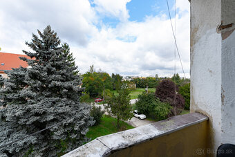 Exkluzívny 3i byt 111 m² so záhradou a 3 park. miestami - 14