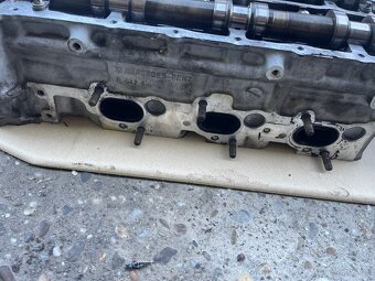 Om642 350 cdi hlava motora v6 diesel - 14