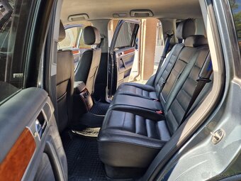 Volkswagen Touareg 3.0 TDi V6 A/T 225k 4x4 (diesel) - 14