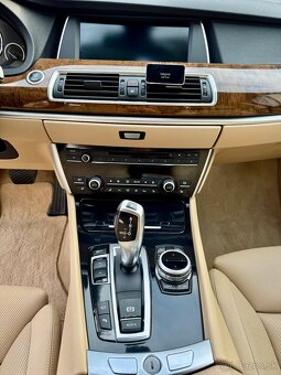 BMW Rad 5 GT 530d F07 - 14