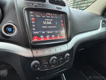 Fiat Freemont 2.0 16V MultiJet 103KW URBAN - 14