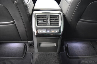 Škoda Superb 2.0 TDI Laurin&Klement DSG LCD 2020-DPH - 14