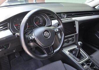Volkswagen Passat 2.0TDi COMFORTLINE NAVI ČR 1M 110 kw - 14