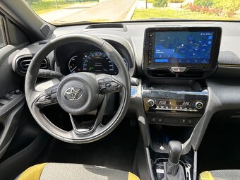 Toyota yaris cross awd hybrid - 14