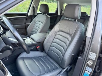 VOLKSWAGEN TOUAREG 3.0TDI 4x4 TOP STAV 138tkm - 14