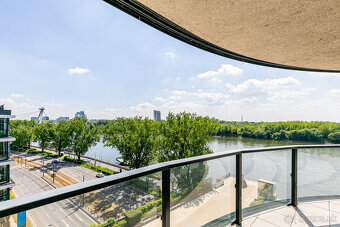 ZUCKERMANDEL-3 izb.byt 100m2 + loggia, parking, klimatizácia - 14