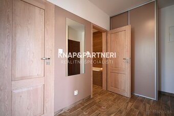 REZERVOVANÉ - 3 izbový byt s balkónom73m2,ul.Janouškova,Preš - 14