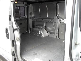 Opel Vivaro 2,0 CDTI 84kw L2 Long 2x šoup. bez DPH 157.000Kč - 14