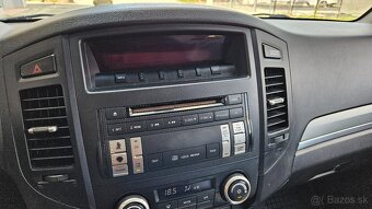 Mitsubishi Pajero 3.2DI-D SWB Invite A/T - 14