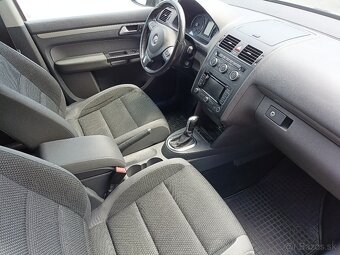 Volkswagen Touran 2.0tdi 103kw 7miestny - 14