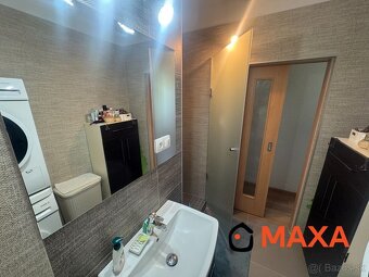 KLIMATIZOVANÝ,nadštandardný 3 izbový byt so šatníkom, pri Ka - 14