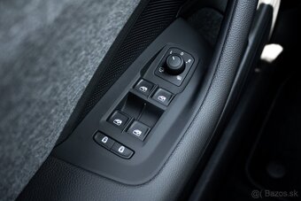 Škoda Superb Combi 2.0 TDI SCR Style DSG - 14