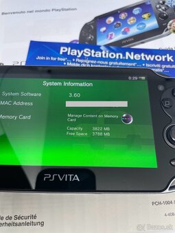 PS Vita OLED Wi-Fi (PCH-1004) - 14