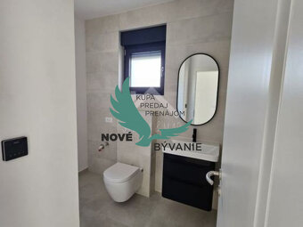 Chorvátsko na predaj nadštandardne veľký apartmán 92m2 so zá - 14