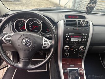 Suzuki Grand Vitara 2.0 Benzin 4x4 len 66000km - 14