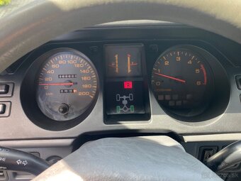 MITSUBISHI PAJERO 2,5 TD - 14