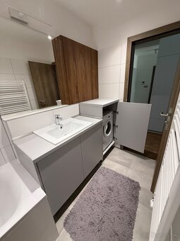 2 Izbový byt - CASSOVAR 49m2 + Parking - RK ponuknite - 14