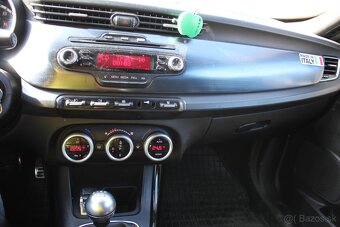 Alfa Romeo GIULIETTA 1.4 benzín - 14