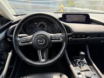Mazda 3 2.0 Skyactiv G122 Plus A/T - 14