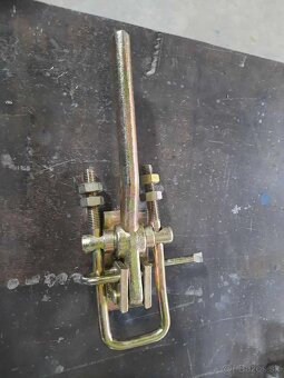 Hydraulicky piest - 14