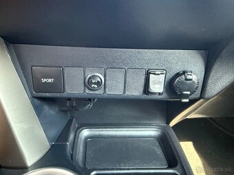 Toyota RAV4 2.2 l D-4D Premium - 14