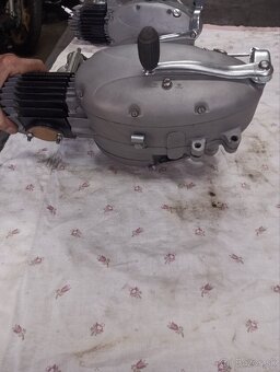Predam motor Jawa 20/21/23, Jawa 555 - 14
