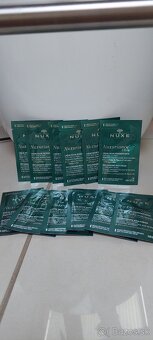 predam nove vzorky NUXE - 14