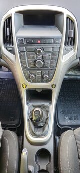 Opel Astra J - 14