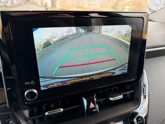 Toyota Corolla 1.5 Dynamic Force Comfort, Slovenske - 14