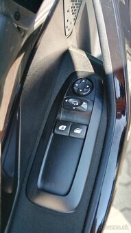Peugeot 208   URBANSOUL - 14