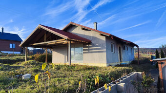 5 izbový rodinný holodom na veľkorysom pozemku 1050 m2 v obc - 14