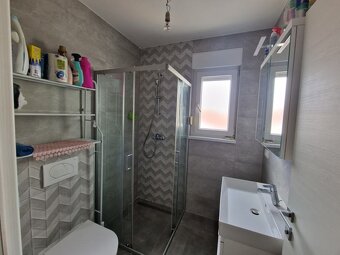 Krásny apartmán v novostavbe, Chorvátsko Trogir - 14