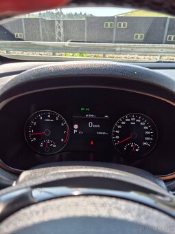 KIA SPORTAGE GT-LINE 1.6T-GDI BENZÍN 130KW AT-7 4X4 2019 - 14