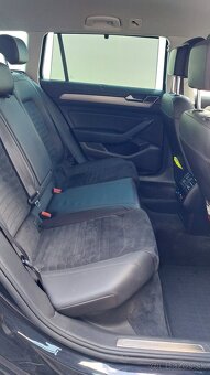 Volkswagen Passat 2.0TDI 110kw Variant Highline - 14