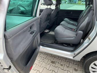 Seat Alhambra 1.9 TDi 96kw 6 rychlostí 7 míst - 14