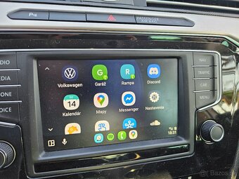 Displej navigácie discover mib2 s ramcekom passat B8 - 14
