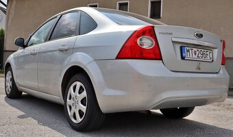 Ford Focus 1.6 16V Duratec Classic X - 14