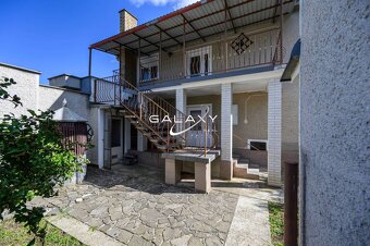 Priestranný 6-izbový rodinný dom na predaj – Radzovce - 14