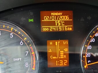 Toyota Avensis - 14