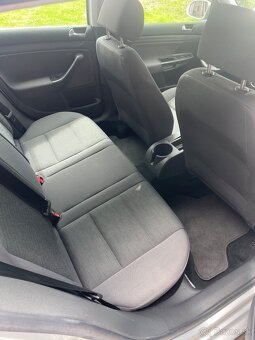 Vw golf 5 benzín 145 tis km - 14