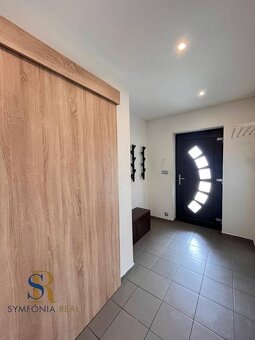 Rodinný dom v obci Dubová s 920m2 rozsiahlym pozemkom - REZE - 14